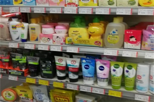 嘉品生活超市加盟全攻略 开启您的日用百货零售事业